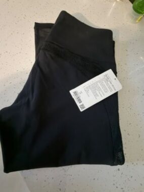 Lululemon Wunder Under HR Crop 21" Lace